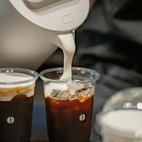 Iced Americano with cream